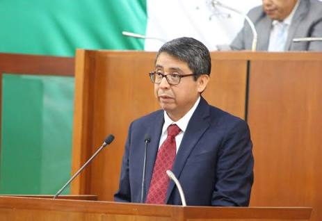 Arnulfo Arévalo asume coordinación de diputados del PRI